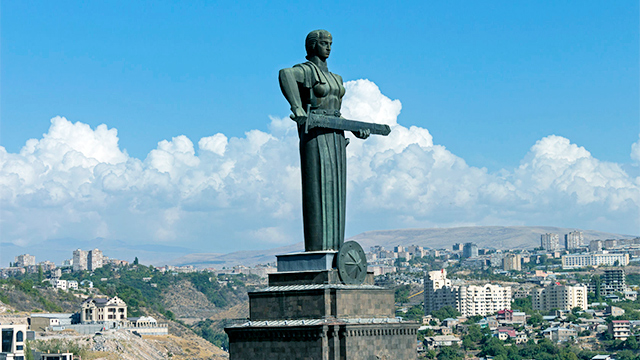 Monument «Mutter Armenien» in der Hauptstadt Jerewan