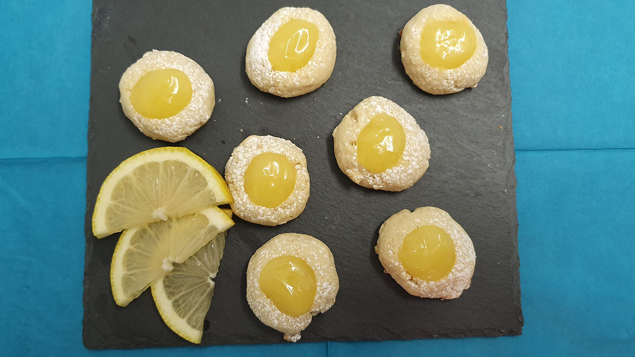Weihnachtsguetzli - Lemon Curd Cookies | (c) Illaria