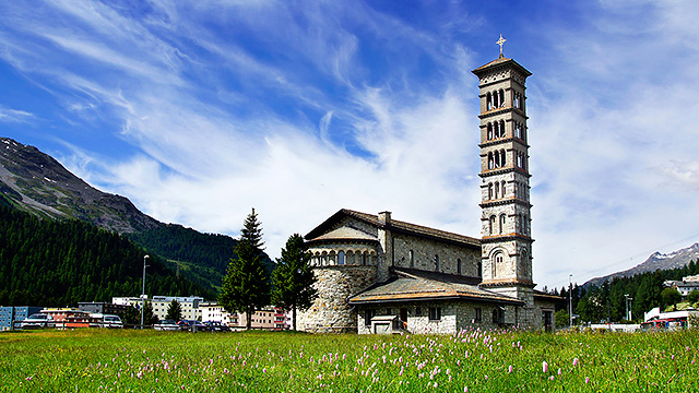 St. Moritz mit Kirche